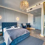 Hanza Tower Home4U